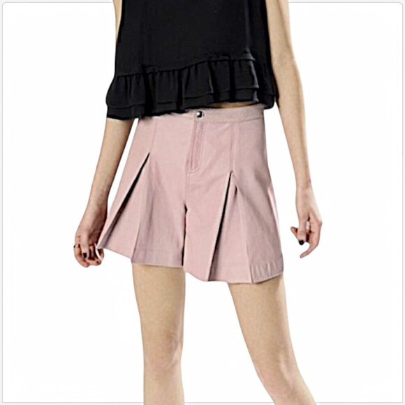 Rebecca Minkoff Mina Pink 100% Leather Lambskin Hydrangea Shorts New NWT Size 0 - Picture 1 of 8